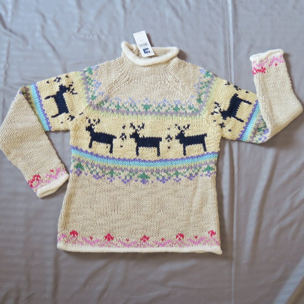 GapKids Girls Multi Colored Sweater w/Deer  Size 7/8 NWT